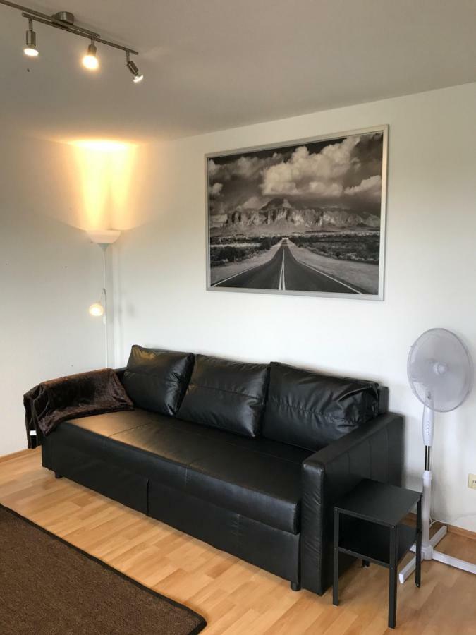 Outletcity Apartment Ferienwohnung Metzingen Metzingen  Eksteriør billede